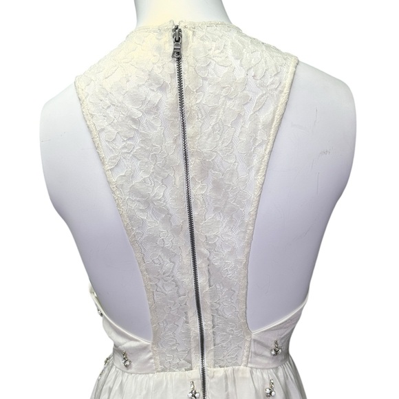 Alice + Olivia NWT Gilda Lace Back Embellished Dress sz 4 - Picture 8 of 13